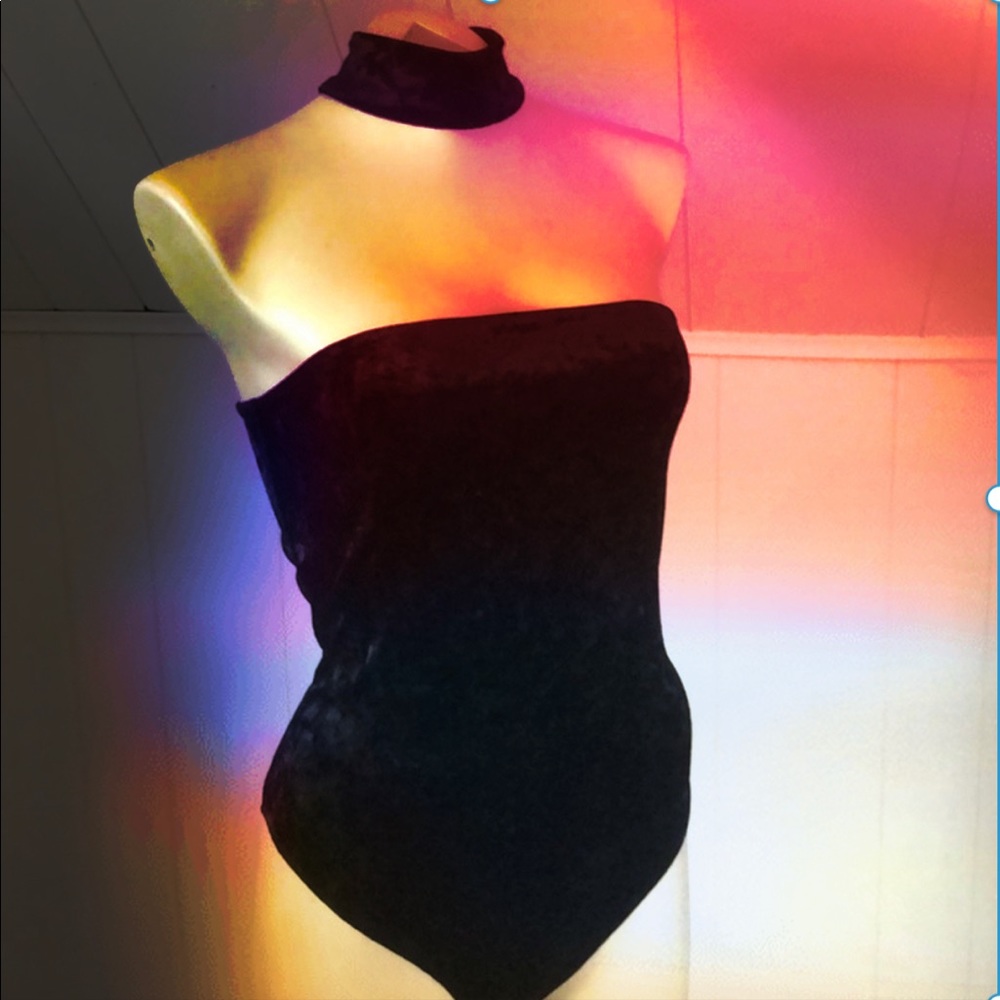 Tobi Choker Bodysuit Size S Petite